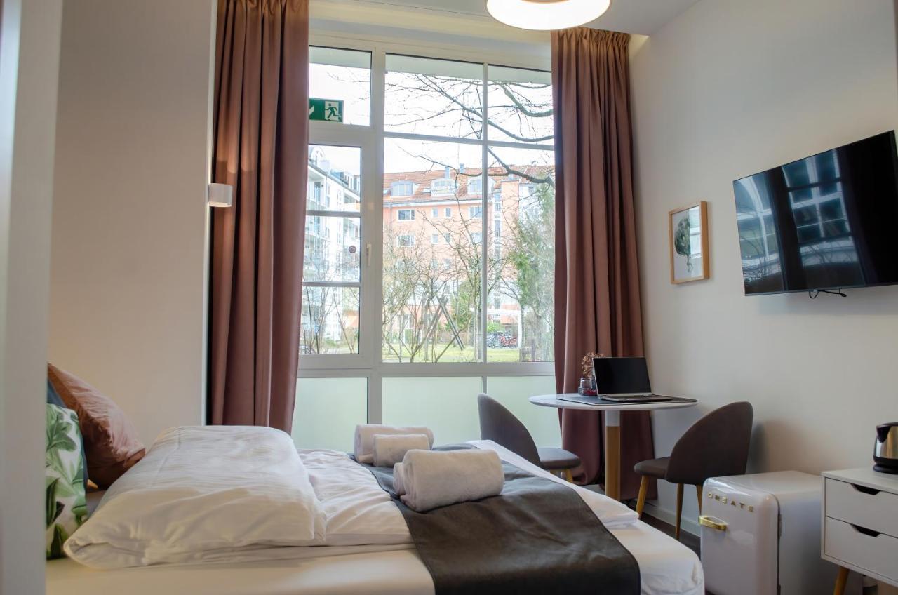 Homely Stay Studio 8 - Relaxed Self-Check-In Room In Munich — Photos 1